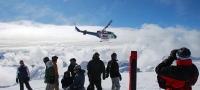 直升机滑雪和雪猫滑雪
